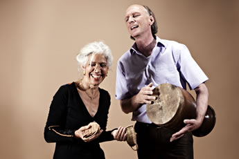 Veranstaltungen - Bild "Horst Thalmaier und Manigé Kiumarsi -Trommel und Caxixi"